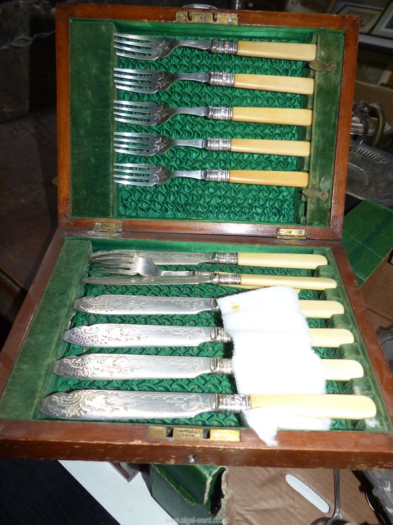 A quantity of plated cutlery including two cased sets of fish eaters, serving spoons, dish, etc. - Image 2 of 3