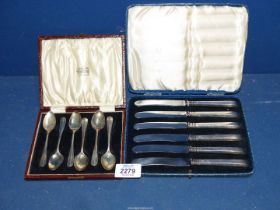 A cased set of six silver Teaspoons, Sheffield 1932,