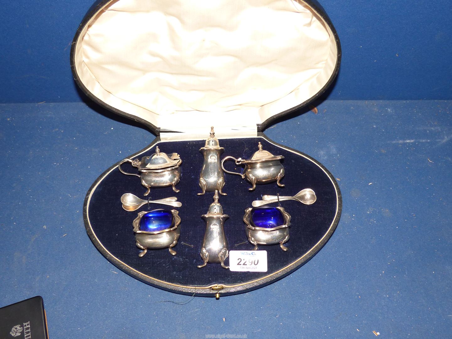 A cased Silver Cruet set (non-matching) complete with liners, the salt & pepper - Birmingham, - Image 2 of 2