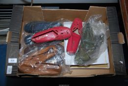 A quantity of boxed shoes and handbags, shoe sizes 5, including EMU Australia boots, Markon boots,