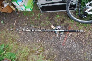 Shakespeare Seamaster fishing rod, rod rests, etc.