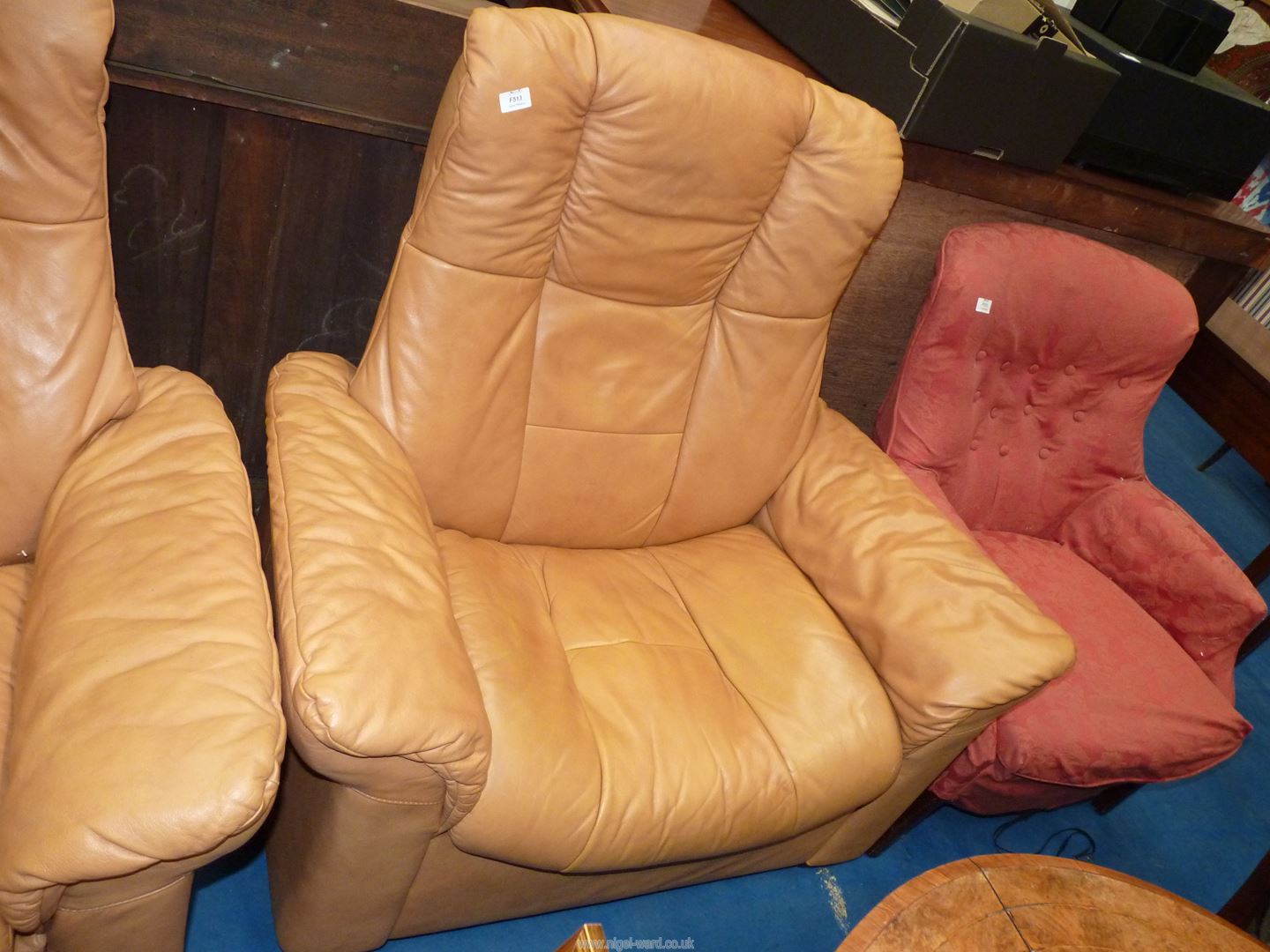 A Ekornes Stressless type tan soft hide upholstered Lounge Suite comprising a two seater settee and - Image 2 of 2