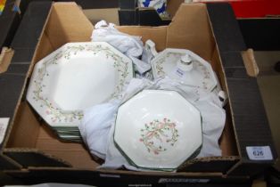 A quantity of 'Eternal Bow' dinner and tea service.