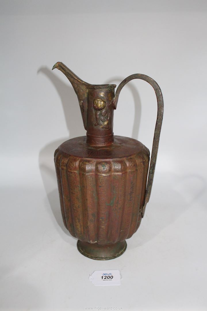 A Khorassan bronze ewer, 12th - 13th c. - Image 3 of 7