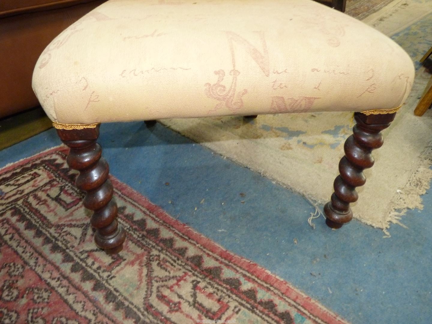 A Mahogany framed beige upholstered Chair standing on mirrored twist front legs. - Image 3 of 4