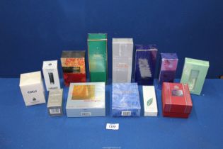 A small quantity of sealed boxes of perfumes/cosmetics including Elizabeth Arden, Vera Wang 'Look',