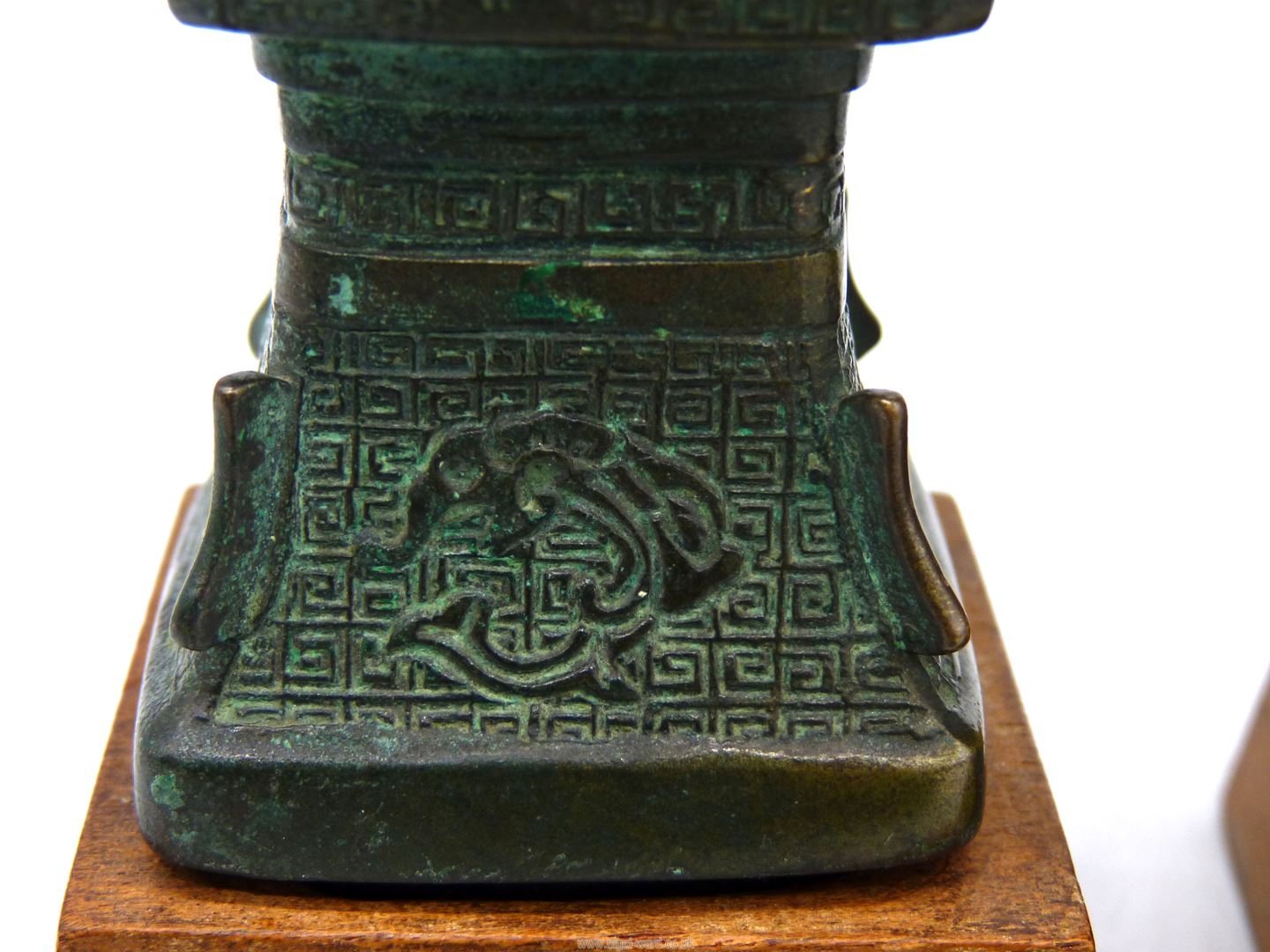 A pair of small Chinese bronze 'Gu' vases, probably Ming dynasty, on custom made wooden stands, - Image 13 of 18