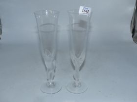 A pair of modern Faberge 'Kissing Doves' champagne flutes.