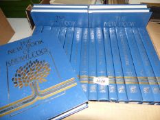 A set of The New Book of Knowledge Grolier Incorporated, Danbury Connecticut 1998.