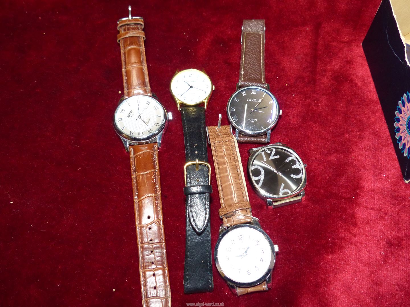 A box of watches including; gents Seiko, Citron, spare straps, etc. - Image 3 of 4