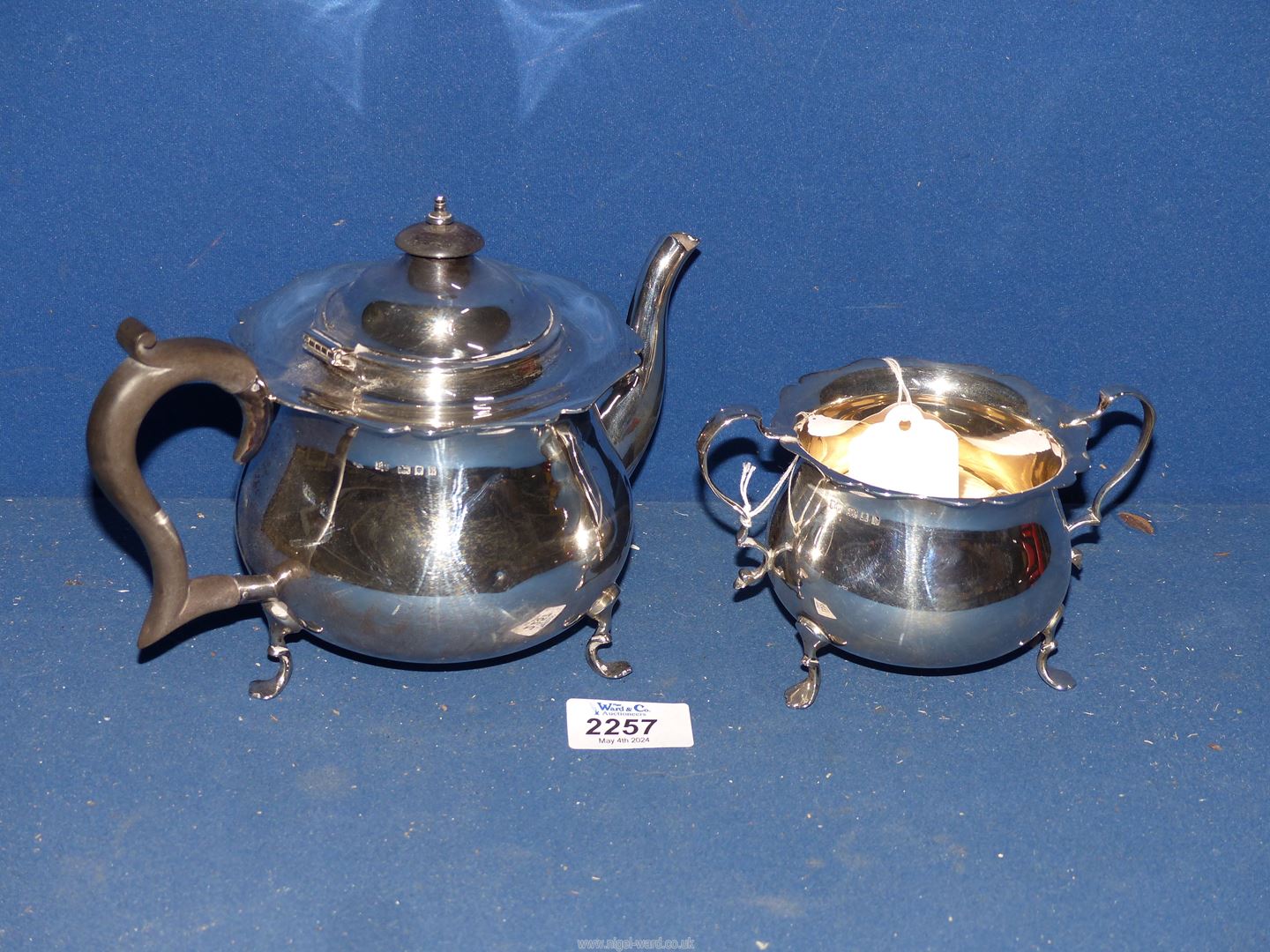 A Silver Teapot having wooden handle and finial, London 1923, - Image 2 of 2