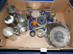 A quantity of metals including; pewter tankards, plated coasters, small brass and coloured bowls,