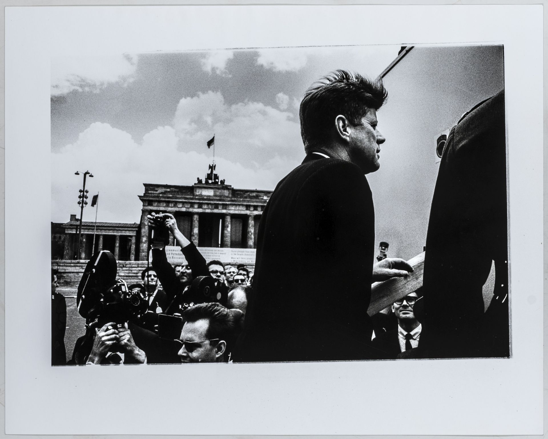 McBride, Will. John F. Kennedy before - Bild 2 aus 3