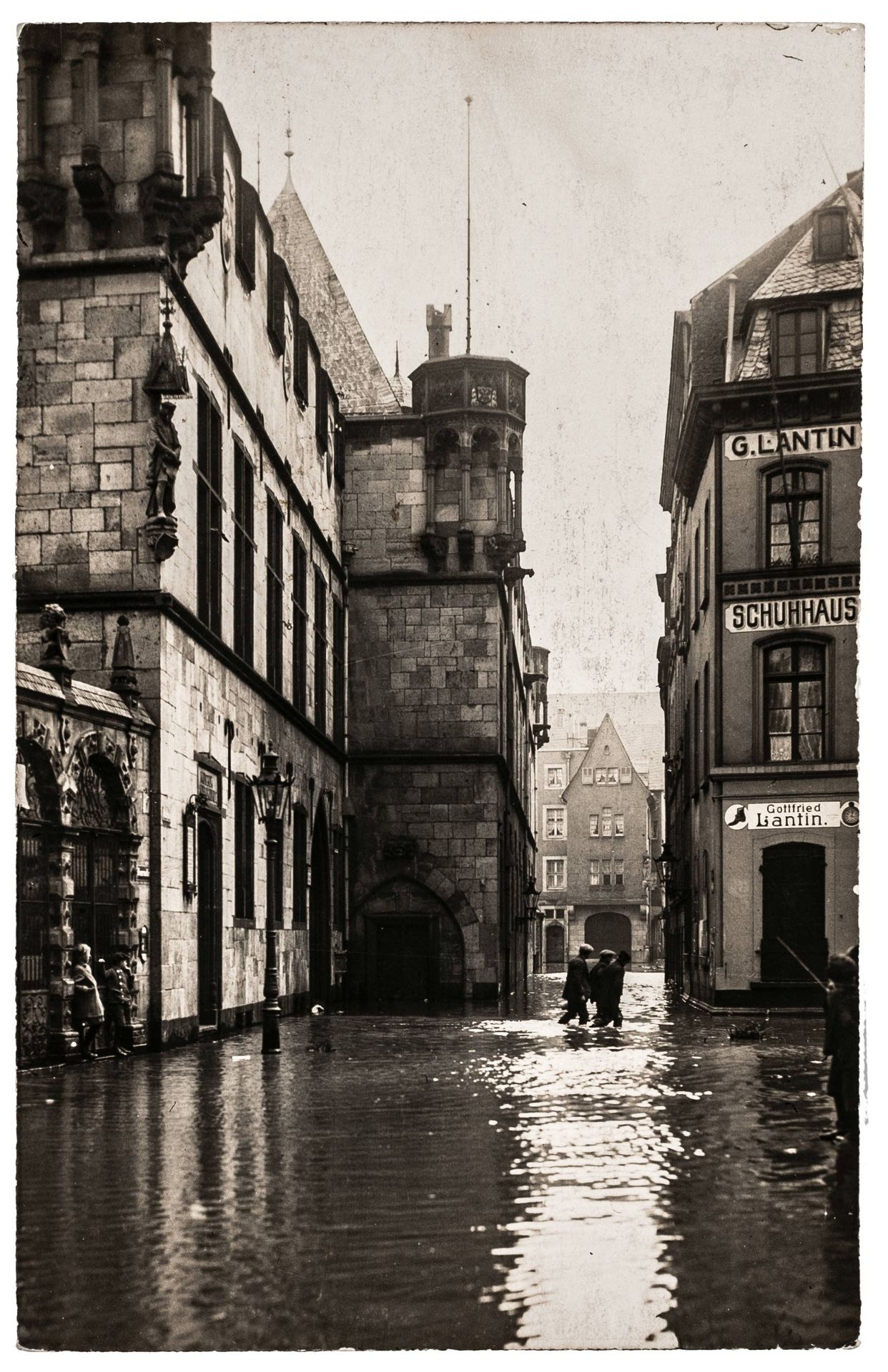 Mantz, Werner. Hochwasser in Köln. 2 - Image 2 of 5