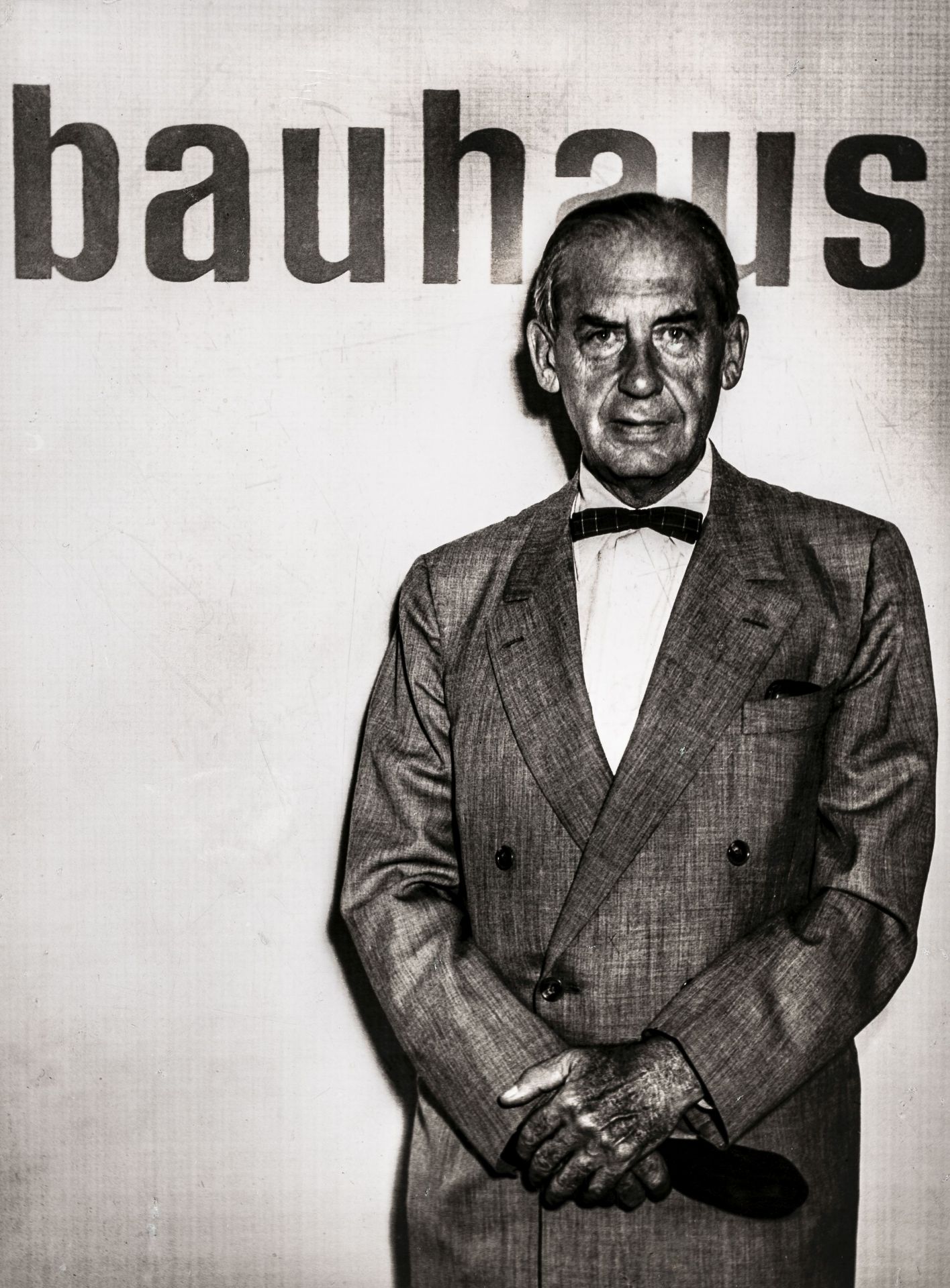 Julius, Kurt. Walter Gropius.