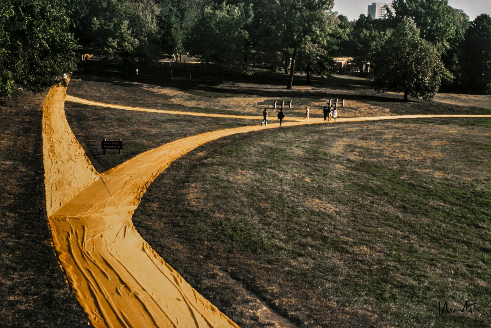 Christo und Jeanne-Claude. Wrapped