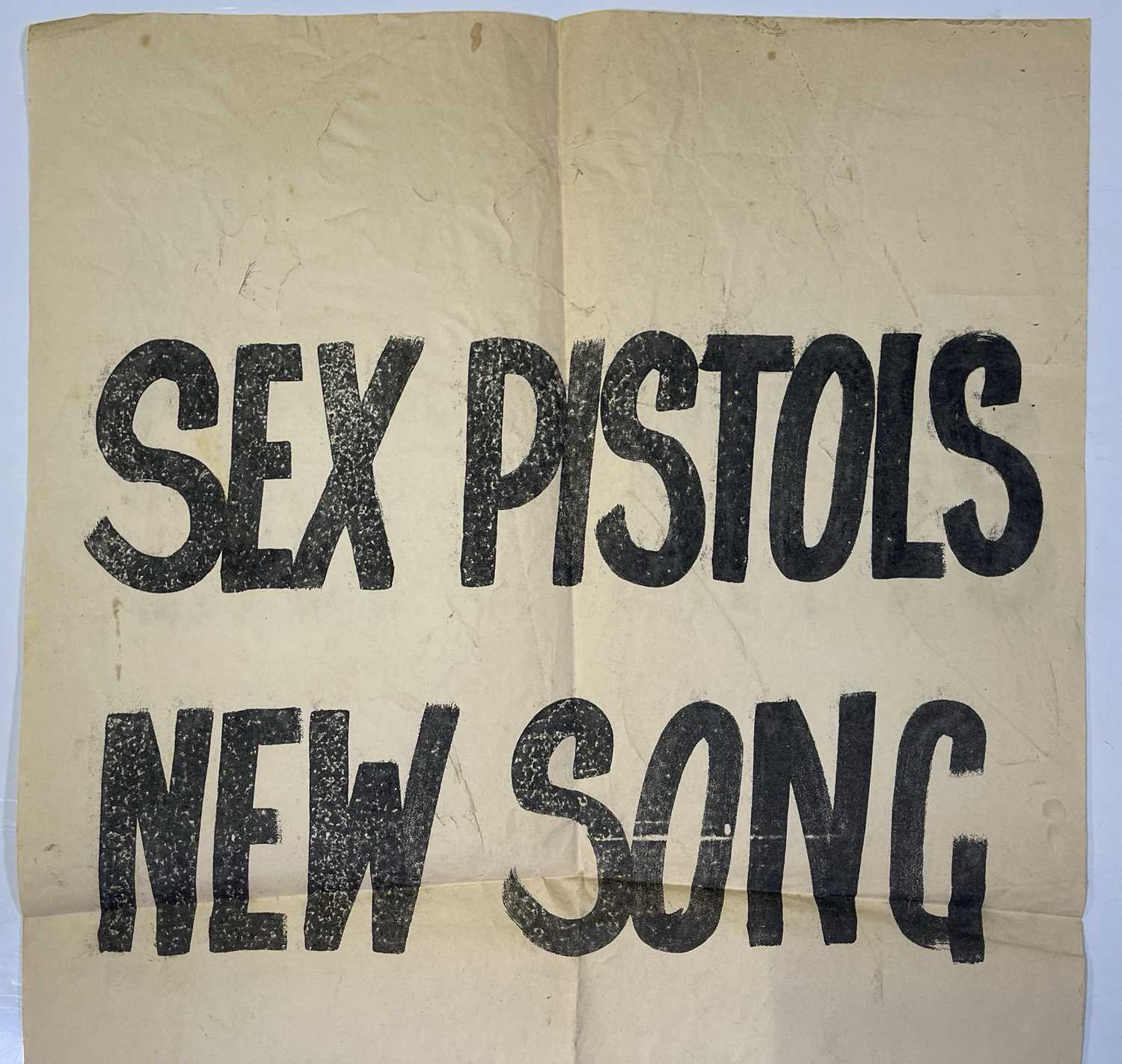 THE SEX PISTOLS - 'NEW SONG ROW' ORIGINAL NEWSPAPER BILLBOARD POSTER. - Image 3 of 4