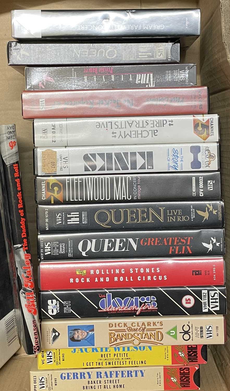 CASSETTES / DVDs / VHS / MEM COLLECTION - Image 4 of 15