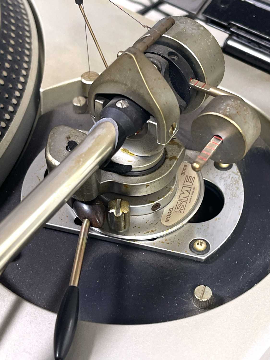 TECHNICS SL-120 DIRECT DRIVE TURNTABLE. - Image 4 of 6