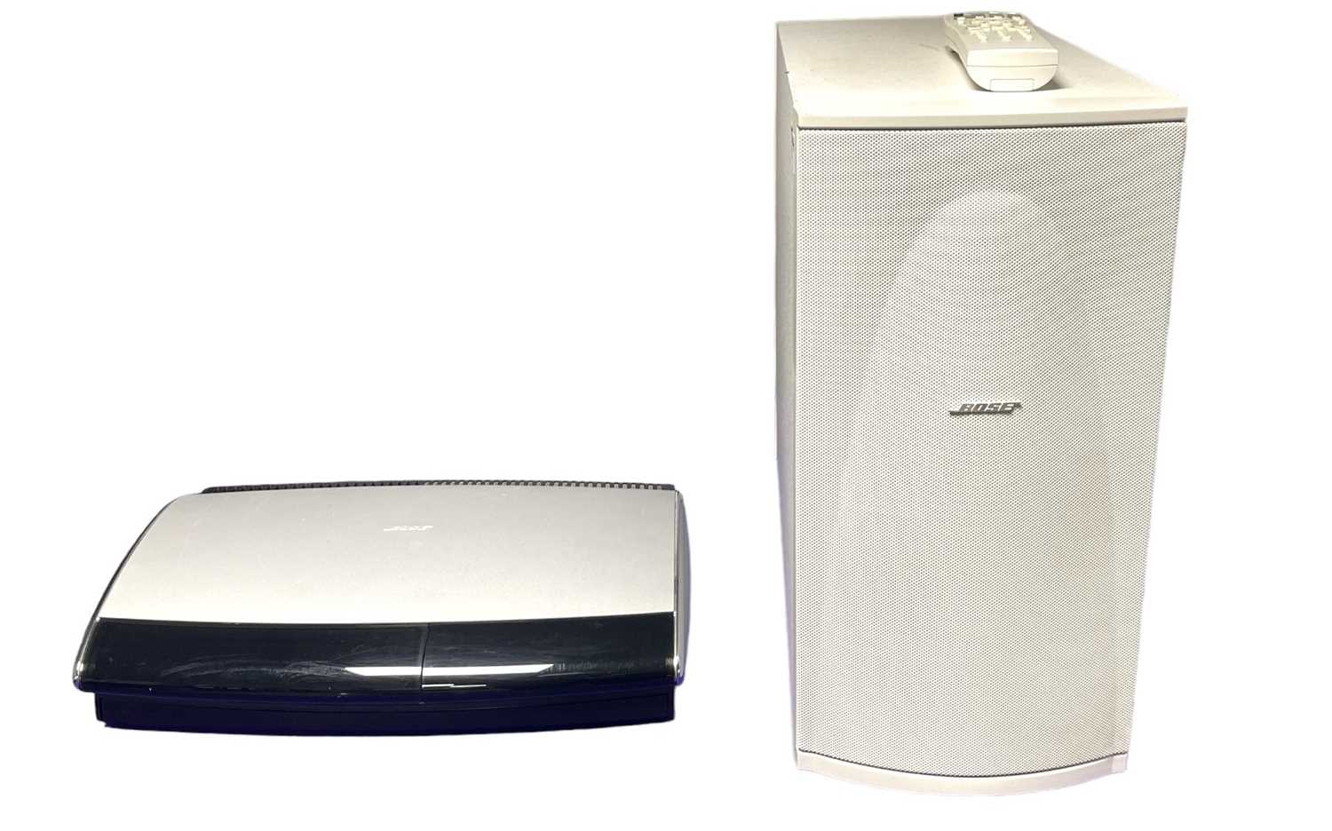 BOSE - PS28 II SPEAKER AND AV18 MEDIA CENTRE.