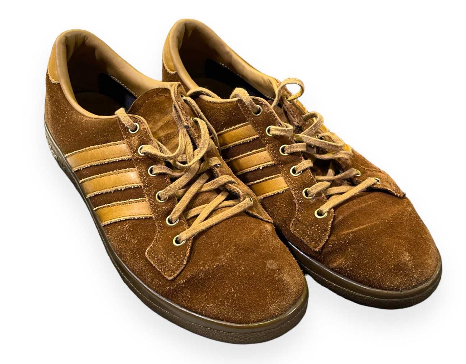 INDIE MEMORABILIA - ANDY BELL OWNED AND STAGEWORN ADIDAS COAT AND TRAINERS. - Image 4 of 7