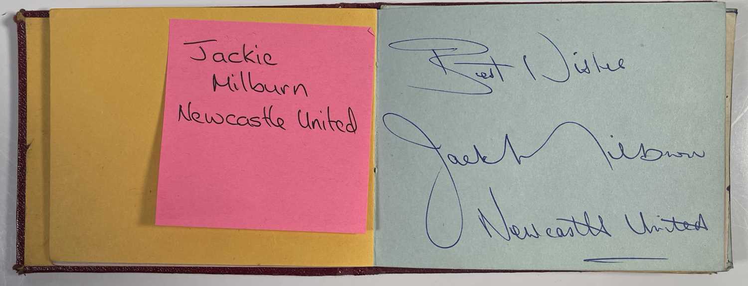 LATE 1940S / EARLY 1950S AUTOGRAPH BOOK WITH FOOTBALLERS. - Image 12 of 27