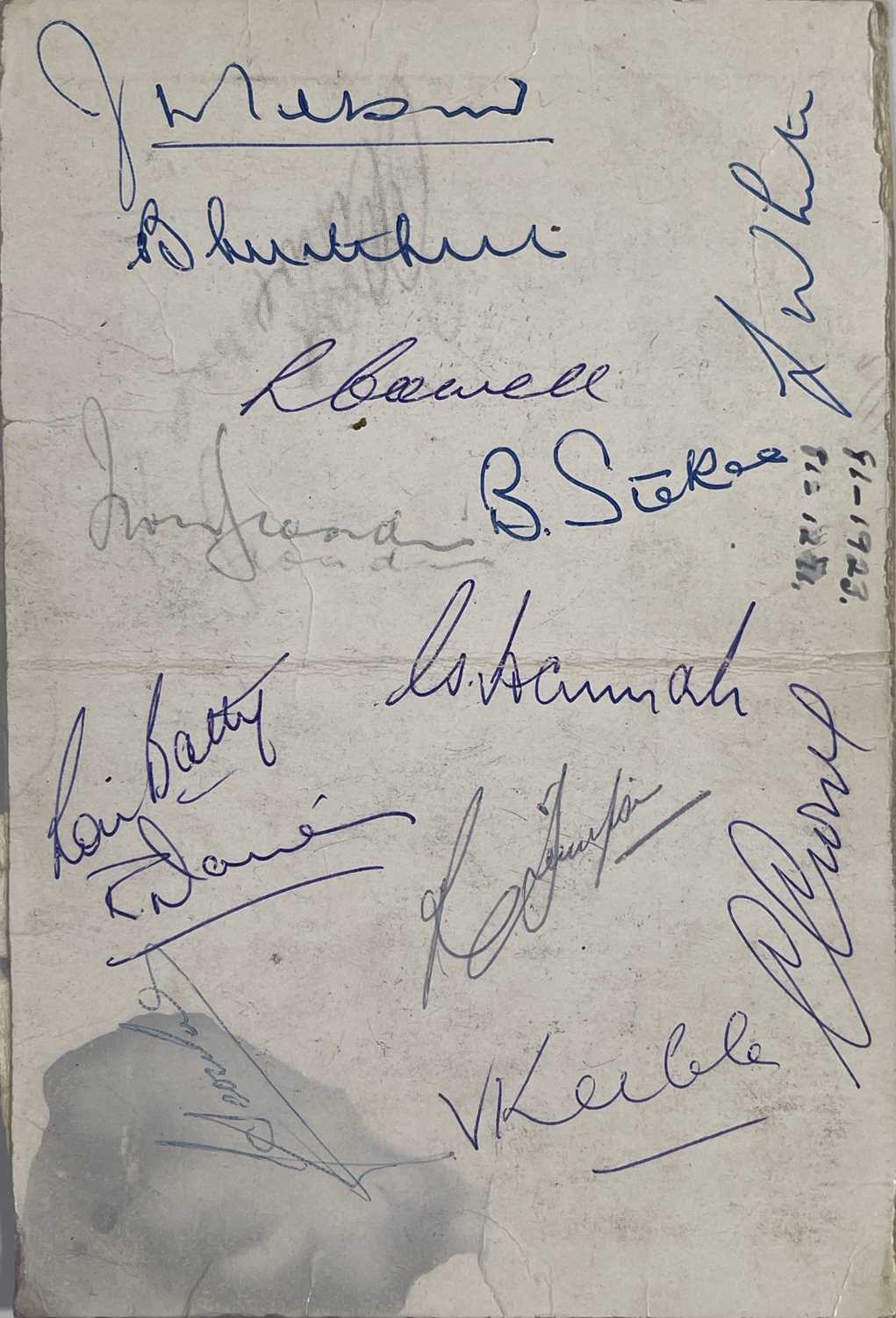 LATE 1940S / EARLY 1950S AUTOGRAPH BOOK WITH FOOTBALLERS. - Image 3 of 27