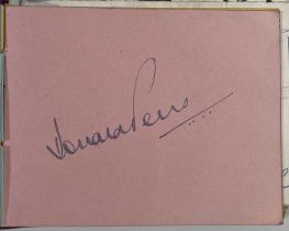 LATE 1940S / EARLY 1950S AUTOGRAPH BOOK WITH FOOTBALLERS.