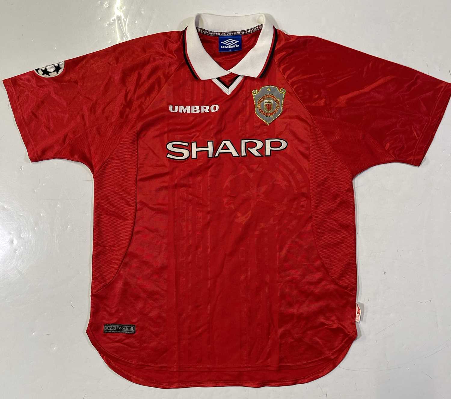 MANCHESTER UNITED - 1999 CHAMPION'S LEAGUE WINNERS HOME SHIRT.