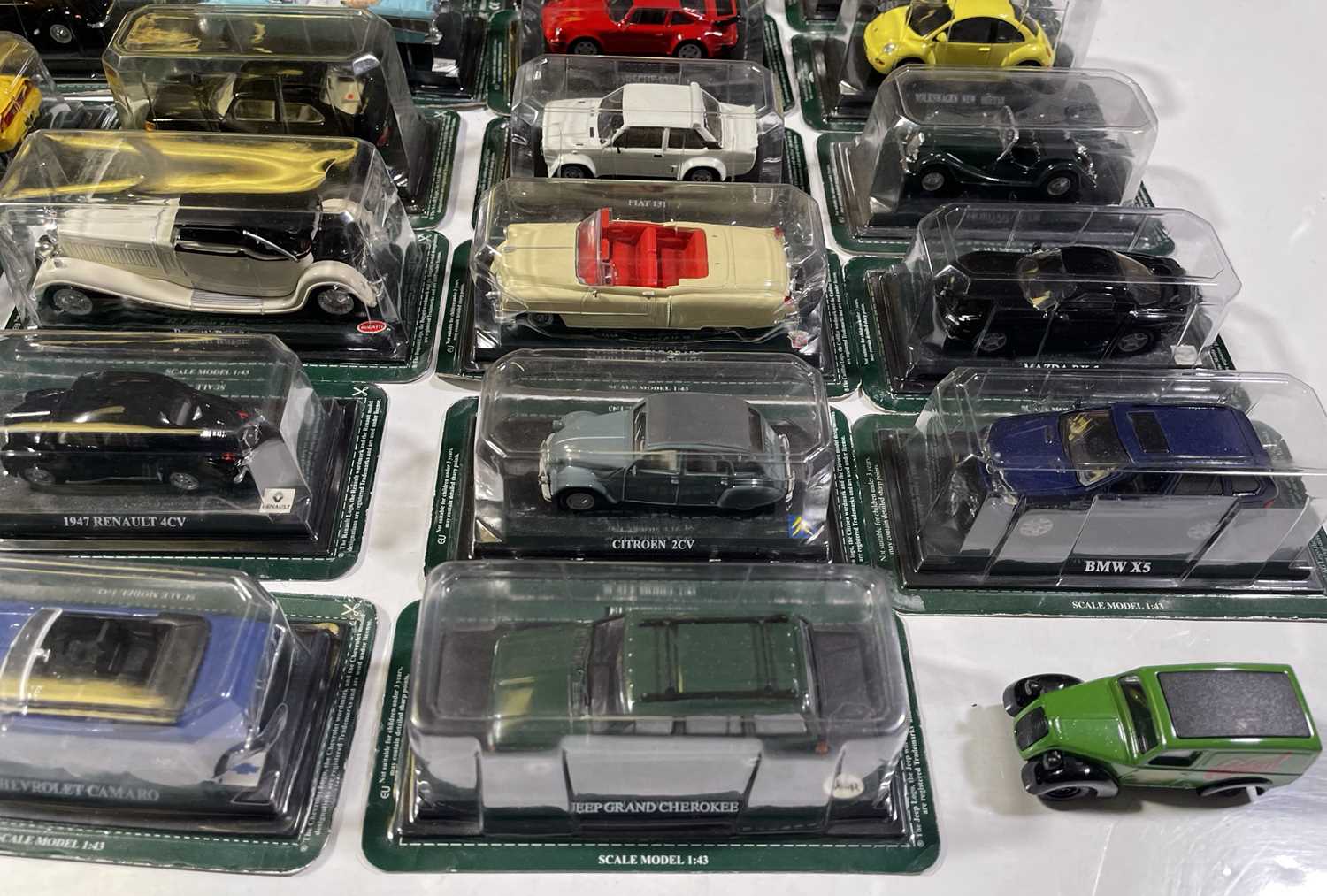 LARGE COLLECTION OF DEL PRADO SCALE MODEL CARS. - Image 7 of 8