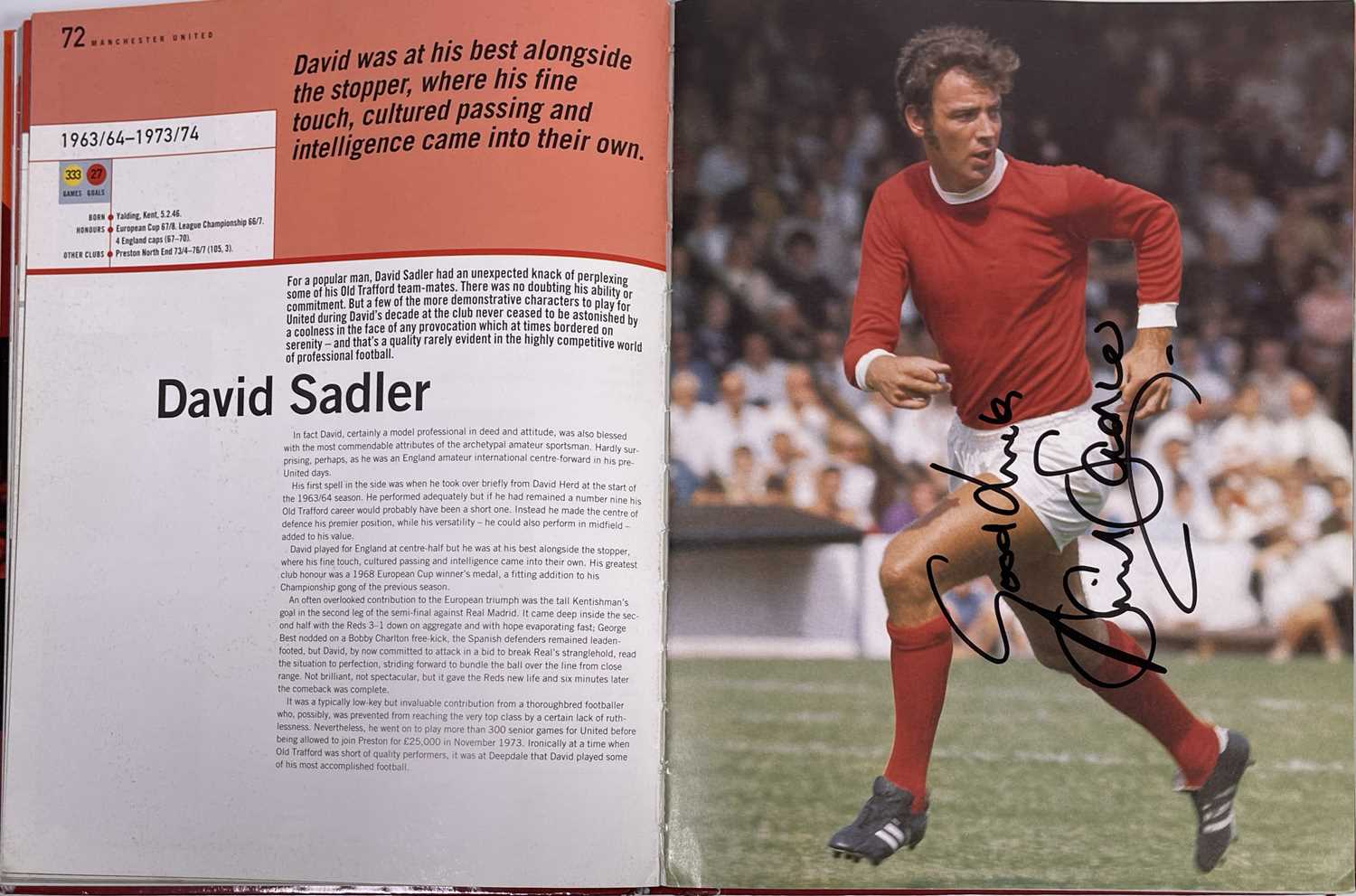 FOOTBALL MEMORABILIA - MANCHESTER UNITED - MULTI SIGNED PLAYER BY PLAYER BOOK. - Image 13 of 35