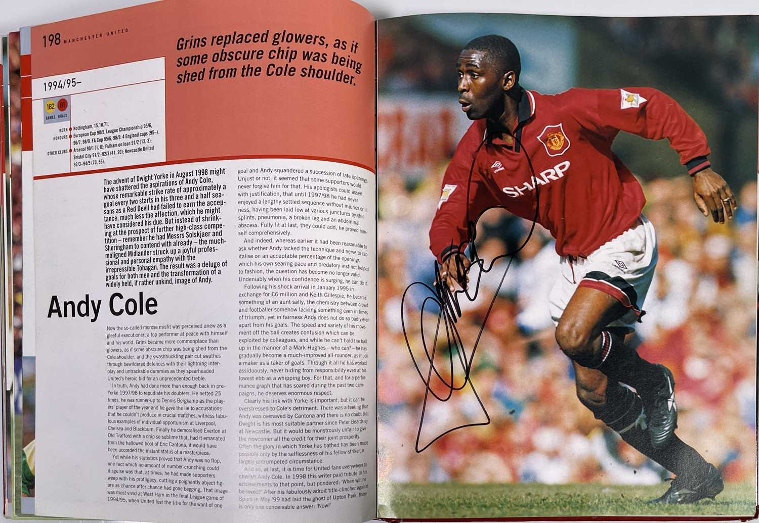 FOOTBALL MEMORABILIA - MANCHESTER UNITED - MULTI SIGNED PLAYER BY PLAYER BOOK. - Image 25 of 35