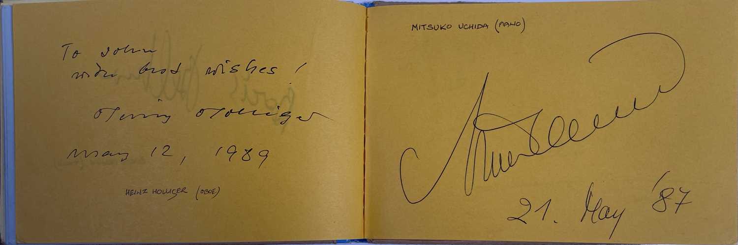 AUTOGRAPH COLLECTION - STARS OF CLASSICAL MUSIC/JAZZ INC MULLOVA / DIZZY GILLESPIE. - Image 16 of 16