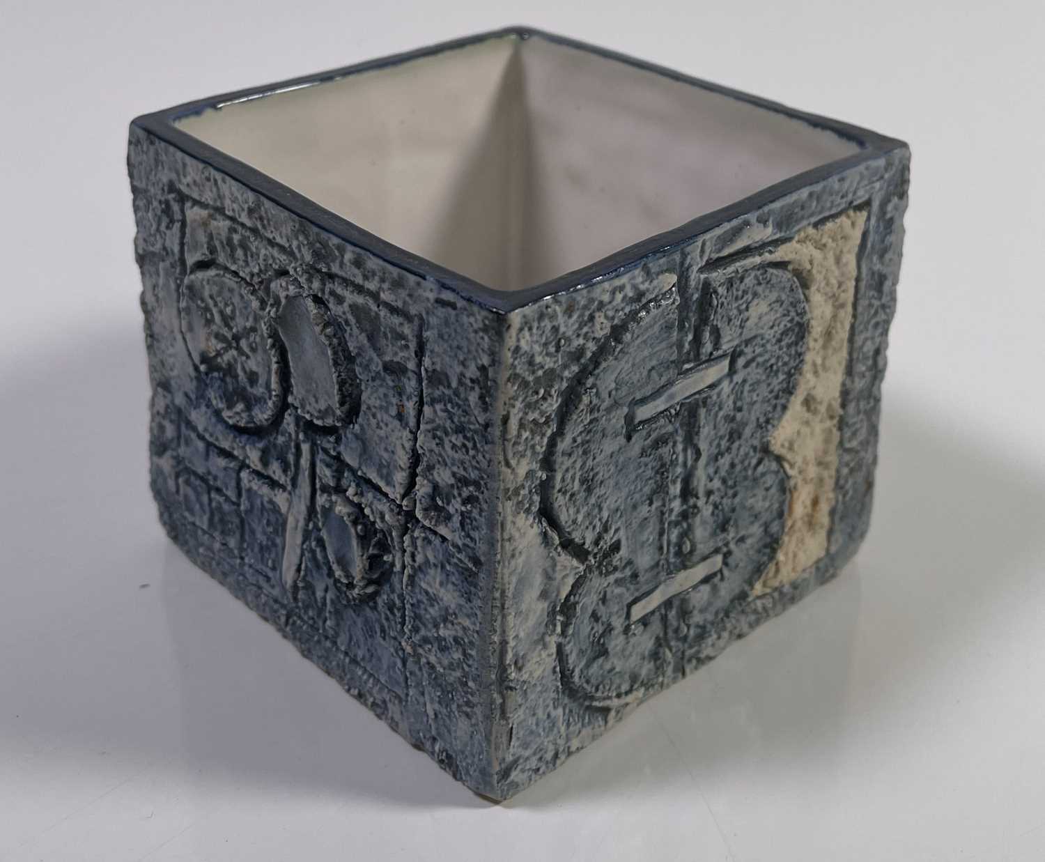 TROIKA CUBE -DECORATED BY PENNY BROADRIBB. - Image 2 of 3
