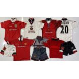 MANCHESTER UNITED- 1990S JUNIOR/KIDS FOOTBALL SHIRTS / KITS.