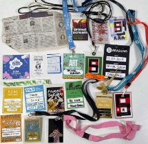 STAGE/AAA PASS COLLECTION.