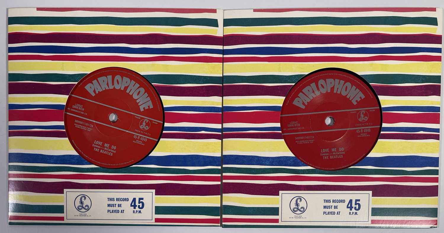 THE BEATLES - BEATLES COLLECTION 1970 SINGLES BOX. - Image 2 of 4