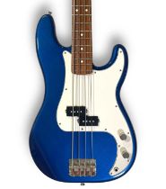 FENDER PRECISION BASS GUITAR - MADE IN MEXICO.