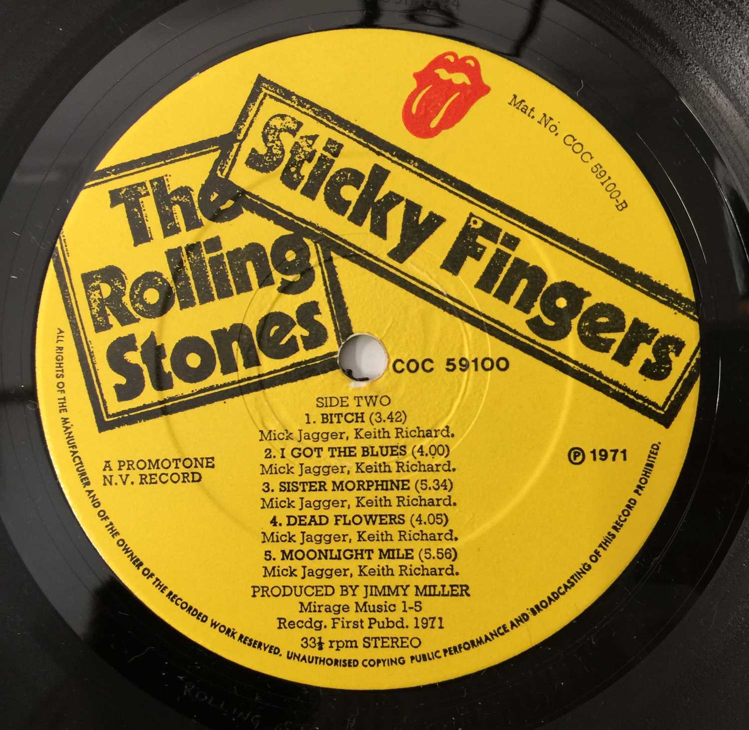 THE ROLLING STONES - STICKY FINGERS LP (GATEFOLD ORIGINAL UK PRESSING - COC 59100) - Image 4 of 5