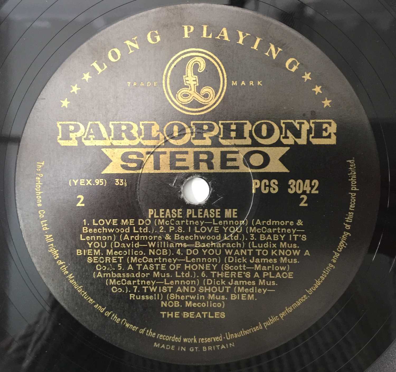 THE BEATLES - PLEASE PLEASE ME LP (ORIGINAL UK STEREO 'BLACK AND GOLD' PCS 3042) - Image 5 of 5