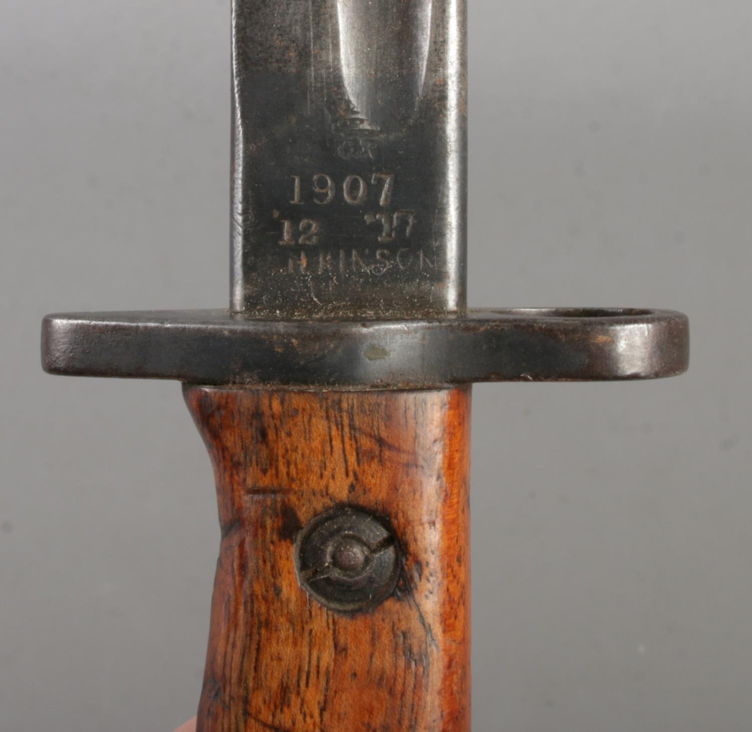 A British 1907 bayonet by Wilkinson. Blade length 43cm. CANNOT POST OVERSEAS - Image 2 of 3