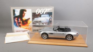 Kyosho 1:12 scale James bond die-cast boxed BMW Z8. with display case & certificate. Serial No 102