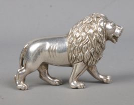 A continental silver model of a lion. Height 5cm. 139g.