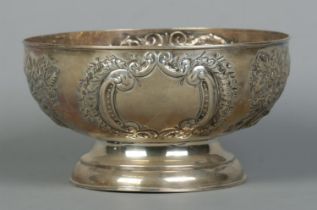 A Victorian silver pedestal bowl with repousse decoration. Assayed Birmingham 1900 by John Hines.