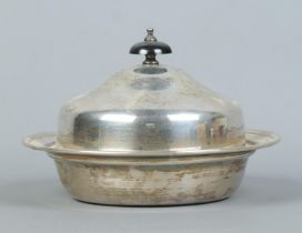 A George V silver muffin dish with ebonised handle. Assayed Sheffield 1930 by Emille Viner. Diameter