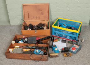 Three boxes of mostly model railway controllers to include Hornby Dublo, Tri-Ang, H&M, tin plate