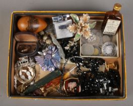 A tray of collectables, coins and costume jewellery. Includes Ronson lighter, gold plated signet