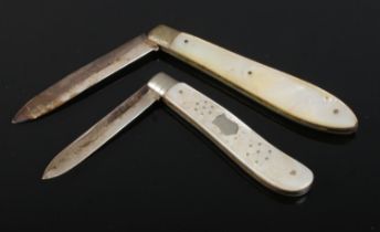 Two silver bladed fruit knives, both having mother of pearl scales. One by John Yeomans Cowlishaw,