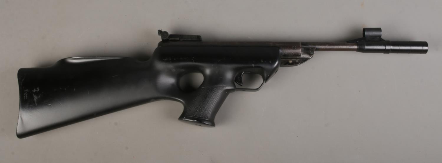 A cased BSA Shadow .22 calibre break barrel air rifle with synthetic plastic thumbhole stock. CANNOT - Bild 2 aus 3