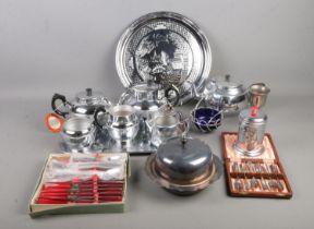 A collection of silver plate and chrome plated metalwares, to include Waring and Gillow muffin dish,